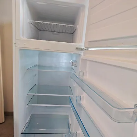 3-zimmer In Lage アパート *